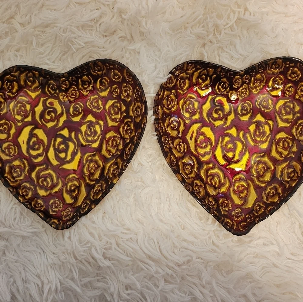 Arda Glass Hearts - Picture 5 of 9